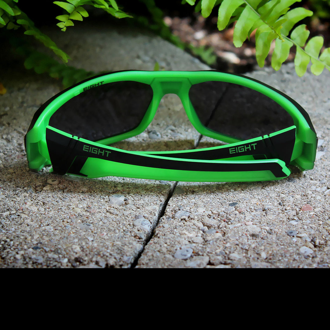 V.1 Matte Black Green Polarized Canada – EIGHT Canada